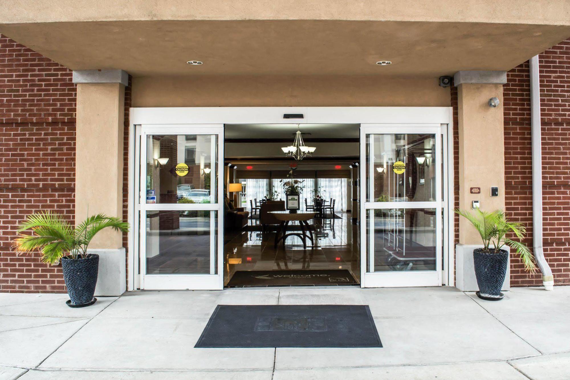 Comfort Inn Emporia Εξωτερικό φωτογραφία