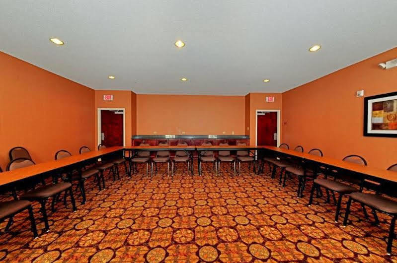 Comfort Inn Emporia Εξωτερικό φωτογραφία