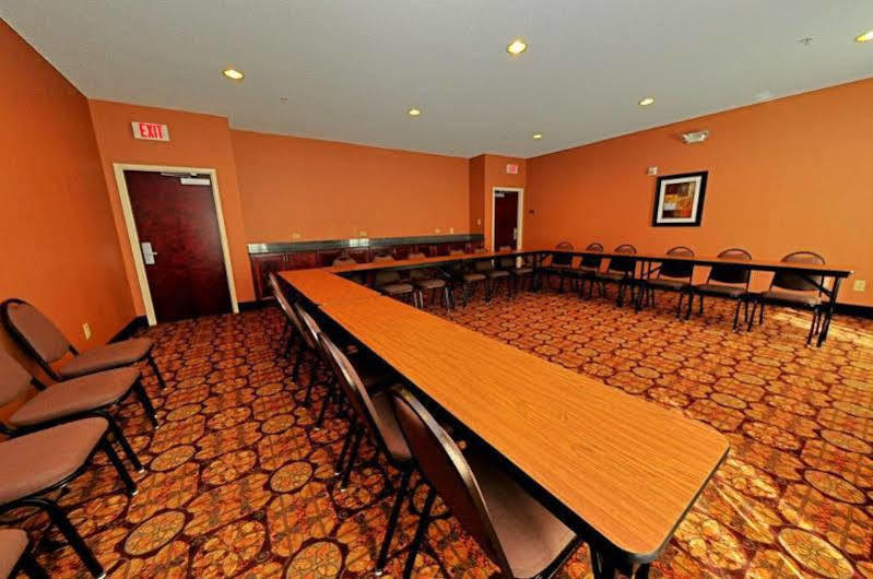 Comfort Inn Emporia Εξωτερικό φωτογραφία